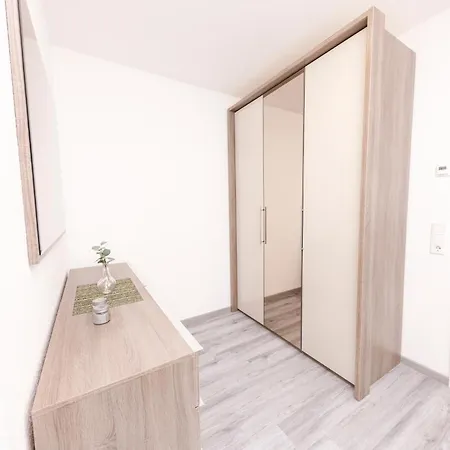 8 Jella 상트안드레스베르크